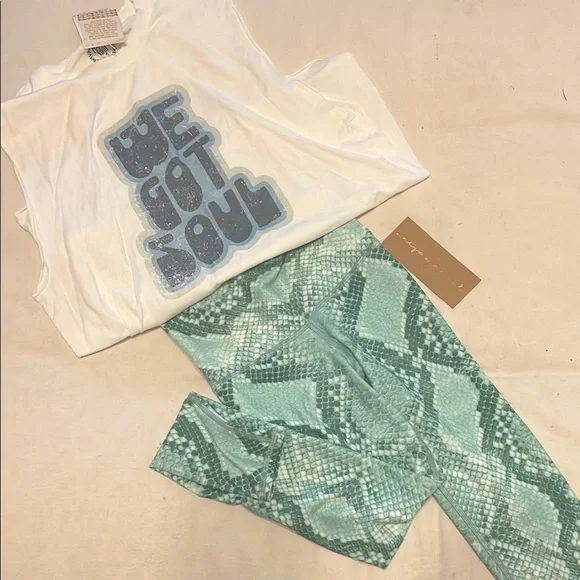 Niyama Sol size S green tights with top - Picture 1 of 5